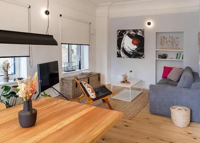 Design-apartment Mit Terrasse & Abendsonne I 71 M2 In Alter Im Almtal I Parkplatz Inklusive *