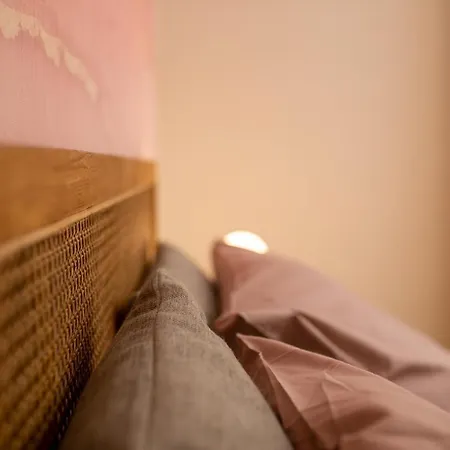 Design-apartment Mit Terrasse & Abendsonne I 71 M2 In Alter Im Almtal I Parkplatz Inklusive Apartamento